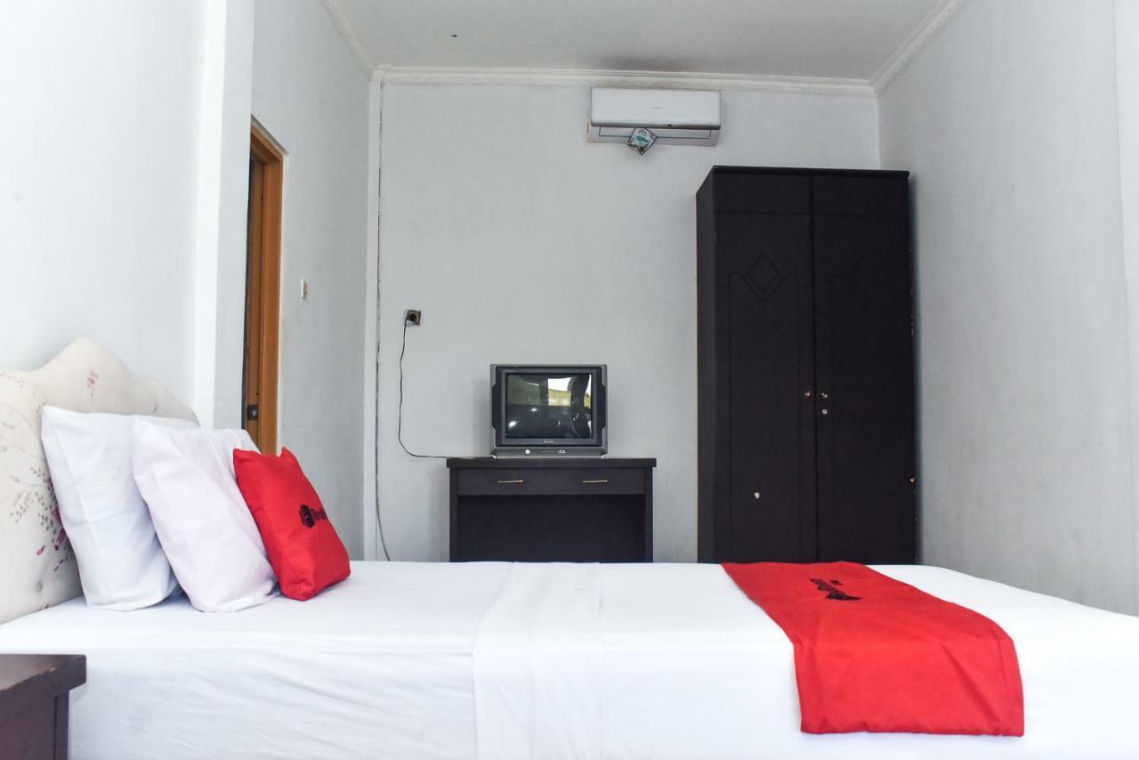Reddoorz Plus @ Tirta Kencana Hotel Ambon Luaran gambar