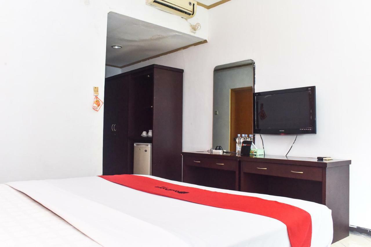 Reddoorz Plus @ Tirta Kencana Hotel Ambon Luaran gambar